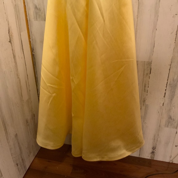 Formal Gown - Picture 7 of 7